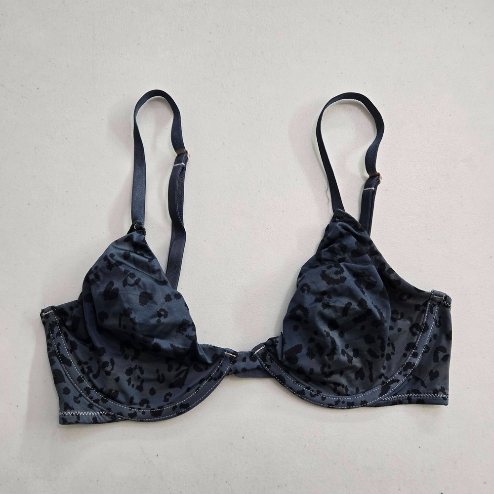 Victoria's Secret Women Bra 32D Blue Animal Print T-Shirt Bra Unlined Demi READ